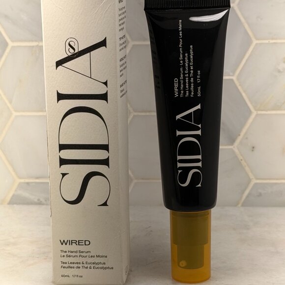 SIDIA-The Hand Serum | Cruelty-Free, Plant-Based, Clean Beauty (Wired, 1.7 floz - Picture 1 of 3